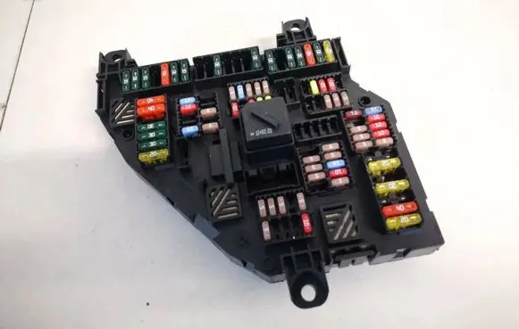 BMW 7 F01 F02 F03 F04 Fuse box set 926492401 9264924-01