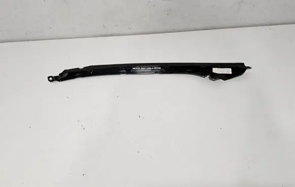 Chevrolet Corvette C8 (A) pillar trim 84721182 86775696 85143922