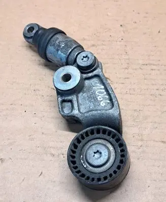 Mazda CX-5 Generator/alternator belt tensioner