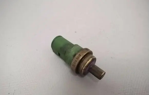 Skoda Octavia Mk1 (1U) Coolant temperature sensor 059919501A