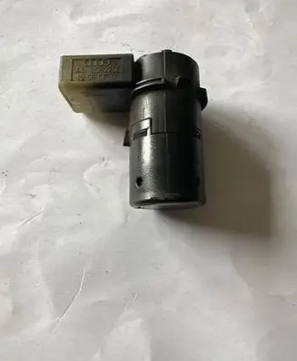 Skoda Octavia Mk2 (1Z) Parking PDC sensor 4B0919275E PA66GF30