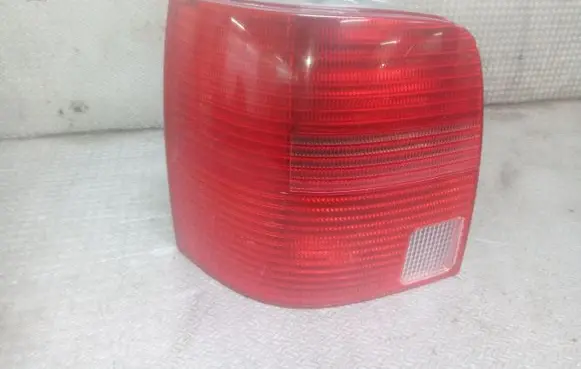 Volkswagen PASSAT B5 Rear/tail lights 3B9945111F