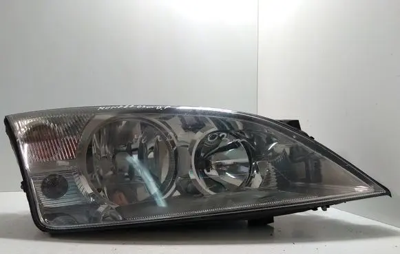 Ford Mondeo Mk III Headlight/headlamp 1S7113005BK