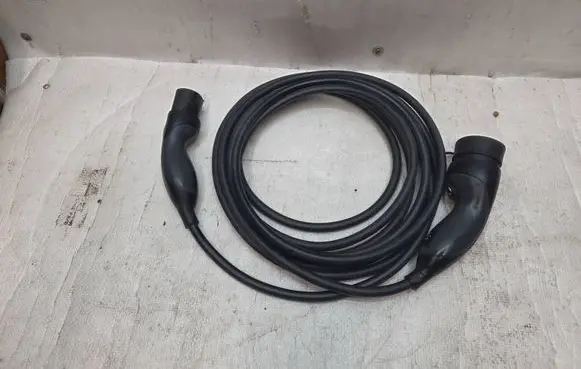 Mercedes-Benz EQC Electric car charging cable D57399 UWA23F0502