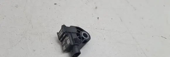 MG HS Airbag deployment crash/impact sensor 10438565
