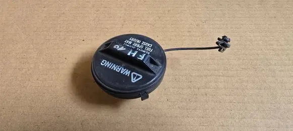 Suzuki Ignis Fuel tank filler cap 8926065G10