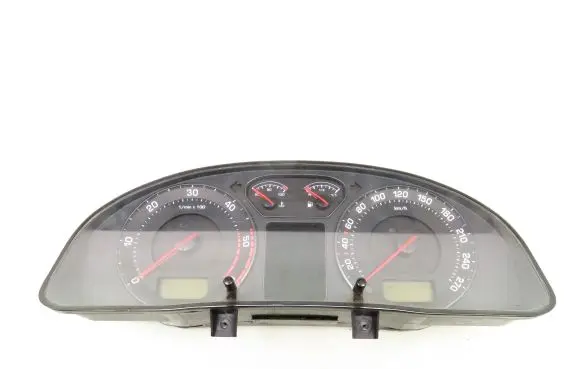 Skoda Superb B5 (3U) Speedometer (instrument cluster) 3U0920841D