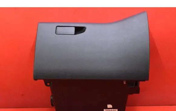 Peugeot 308 Glove box 9677995177