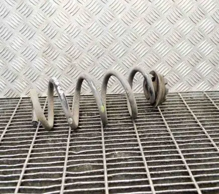 Nissan X-Trail T32 Rear coil spring