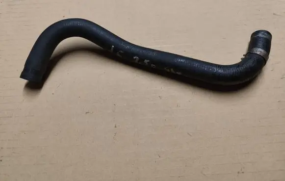 Jeep Cherokee XJ Engine coolant pipe/hose