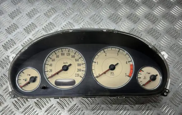 Chrysler Voyager Speedometer (instrument cluster) P05082528AD R528AD TN1575109394
