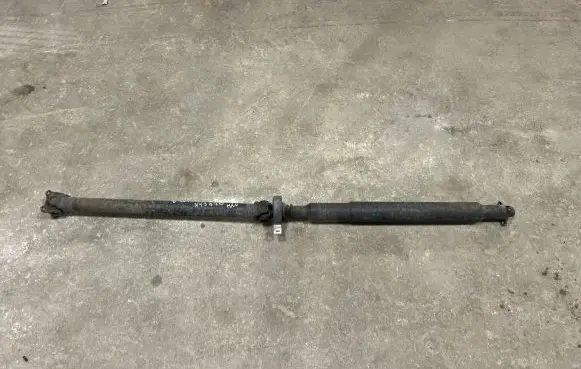 BMW 3 E92 E93 Rear driveshaft/prop shaft 7531307