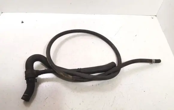 Mercedes-Benz S W221 Engine coolant pipe/hose A2218303996