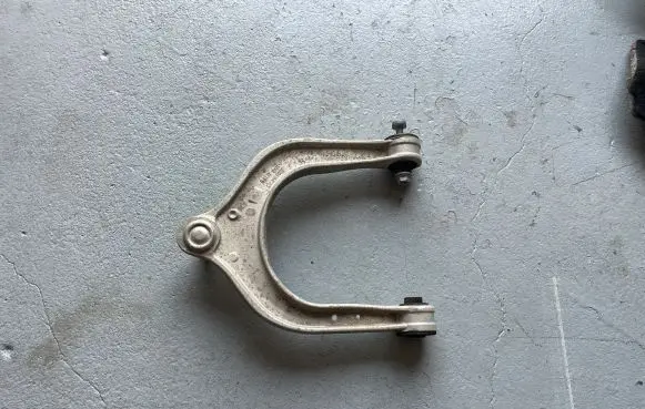 BMW X5 G05 Front upper control arm/wishbone 