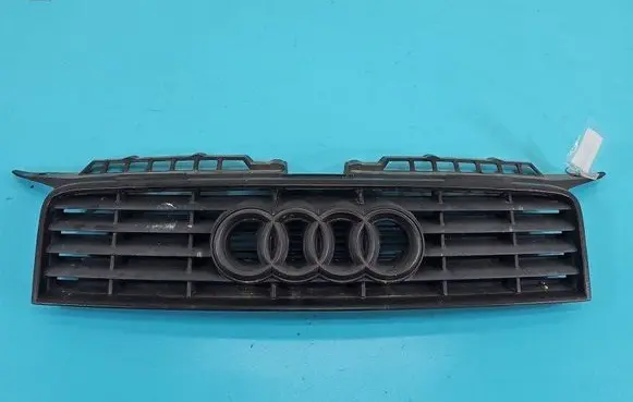 Audi A3 S3 8P Front bumper upper radiator grill 8P3853651 IMPRK1510252