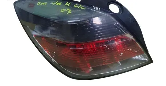 Opel Astra H Rear/tail lights 24451832