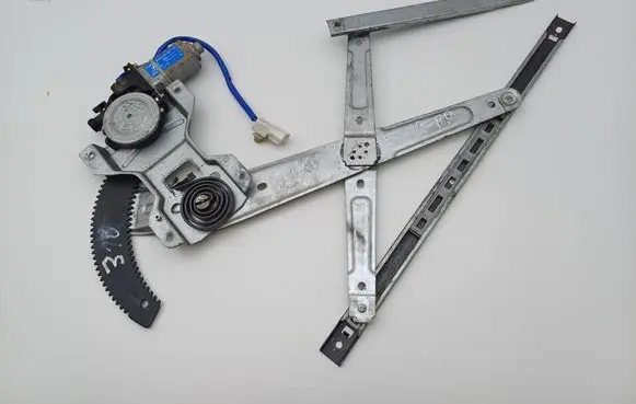 Hyundai Matrix Front door window regulator with motor 9882017100