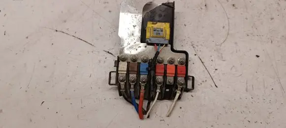 Citroen Berlingo Positive wiring loom 9812078380