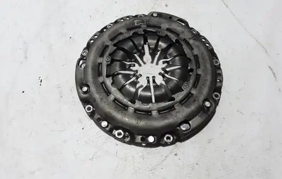Renault Captur II Pressure plate 302103464R