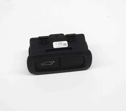 Volvo XC40 Tailgate/boot open switch button 31674800