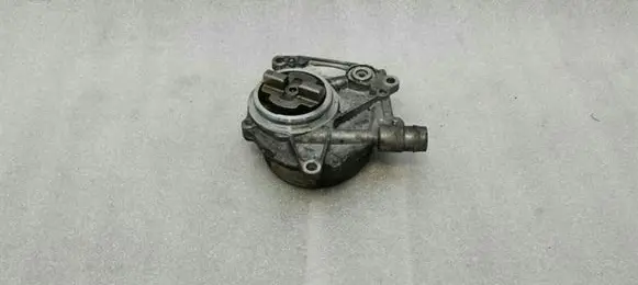 Porsche 911 991 Vacuum pump 9A111009005