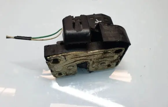 Renault Scenic I Front door lock