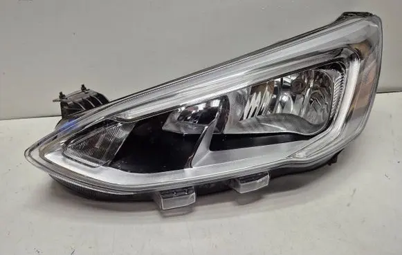 Ford Focus Headlight/headlamp JX7B13W030AE