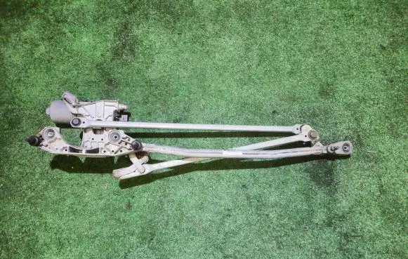 Ford C-MAX I Front wiper linkage and motor 3M5117504AG