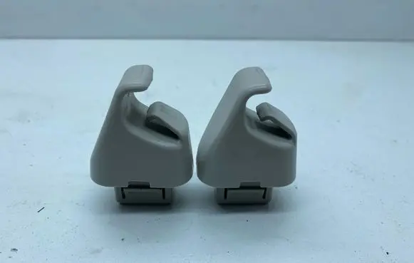 Subaru Forester SK Sun visor clip/hook/bracket 92018FL000ME