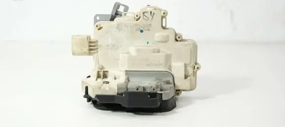 Audi A6 S6 C6 4F Rear door lock 4F0839015