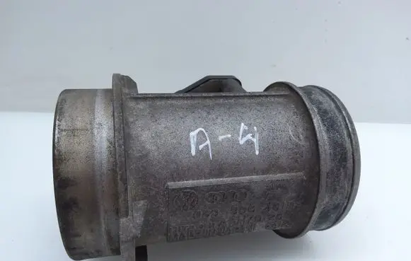 Audi A4 S4 B6 8E 8H Mass air flow meter 059906461D