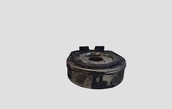 Hyundai Trajet Oil filter mounting bracket