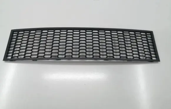 BMW 5 F10 F11 Front bumper lower grill 19017411