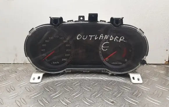 Mitsubishi Outlander Speedometer (instrument cluster) 507920H 8100A115 MMSM6240K1