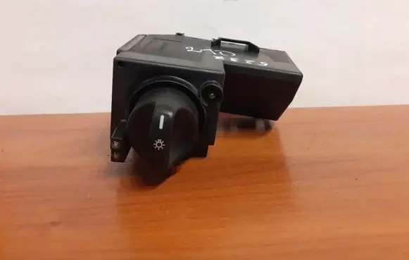 Mercedes-Benz E W210 Light switch 5237 2105451404