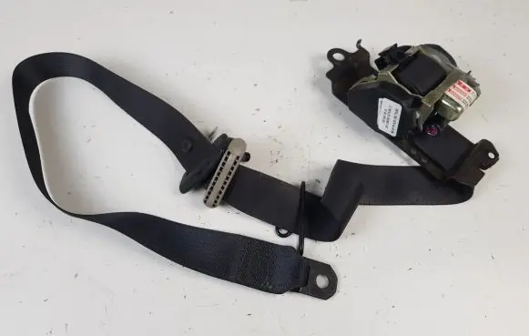 Chrysler Pacifica Front seatbelt P0TS591DVAD
