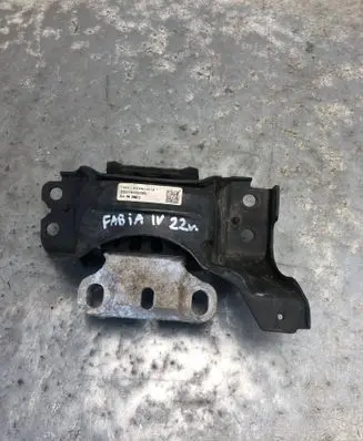 Skoda Fabia Mk4 (6VA) Engine mount bracket 2Q0199555BL