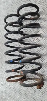 Nissan Terrano Rear coil spring