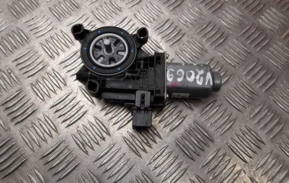 Volkswagen Amarok Front door window regulator motor 6R0959802EH