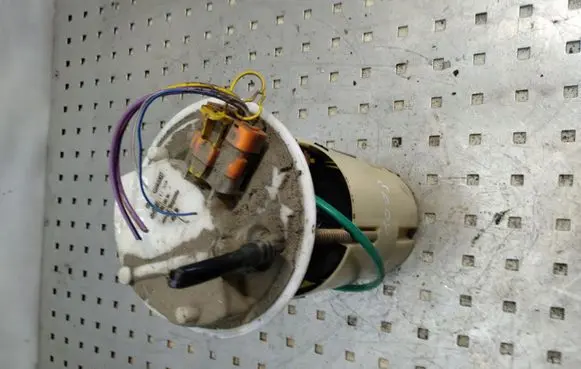 Fiat Stilo In-tank fuel pump 46837359
