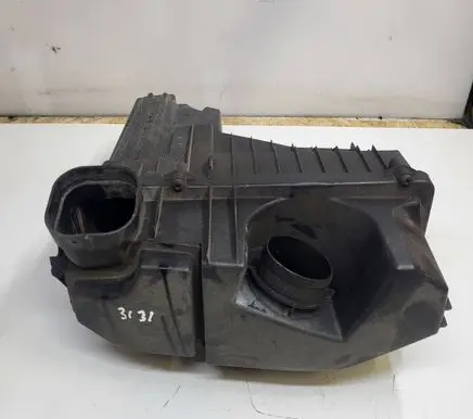 Citroen C5 Air filter box 9649757680