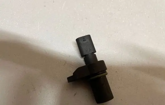 BMW 3 F30 F35 F31 Camshaft speed sensor 7803093