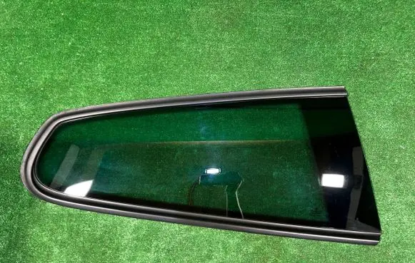 Volkswagen Scirocco Rear side window 1K8845042AG