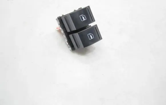 Volkswagen Caddy Electric window control switch 1K3959857C