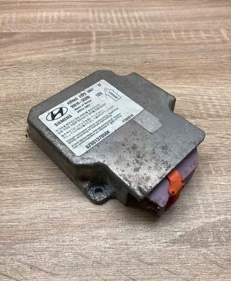 Hyundai i30 Airbag control unit/module 959103D200 5WK43067