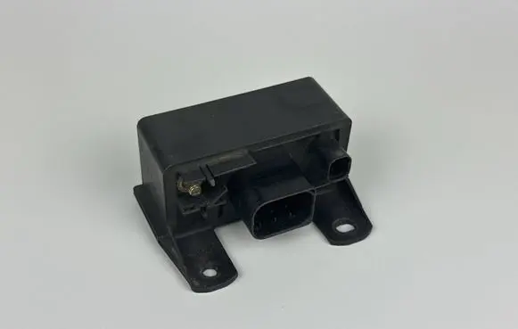 Mercedes-Benz E W210 Ignition relay PA6GF30