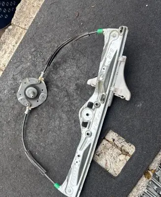Citroen C5 Rear door window regulator with motor 106210105