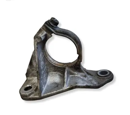 Renault Clio III Driveshaft support bearing bracket 