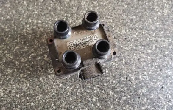 Mazda 626 High voltage ignition coil E9TF12029AA
