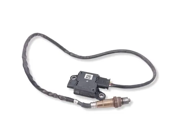 BMW 5 F10 F11 Reducing agents exhaust control unit 8517455 1275101122